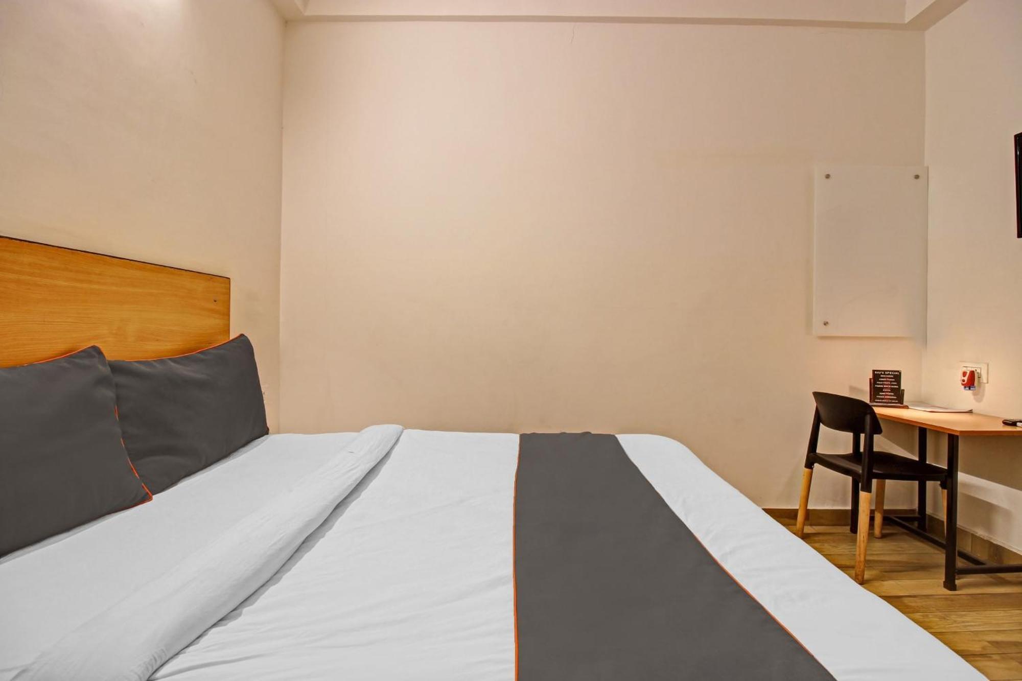 Super Townhouse Kachnar House Vikas Nagar Hotel Hasanganj Buitenkant foto