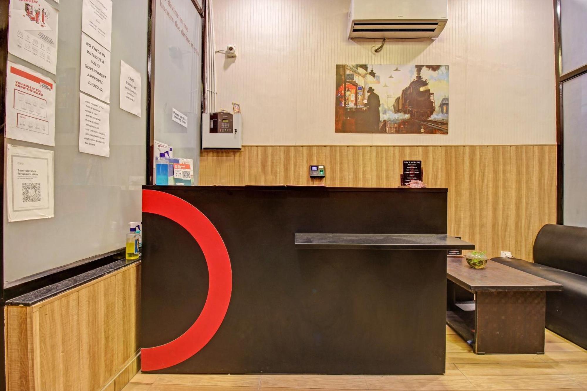 Super Townhouse Kachnar House Vikas Nagar Hotel Hasanganj Buitenkant foto